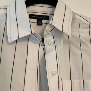 Banana Republic oversized white shirt with graphite stripe.